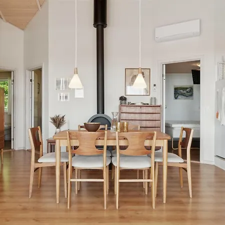 Mariam - 100m From The Sea By Interhome *